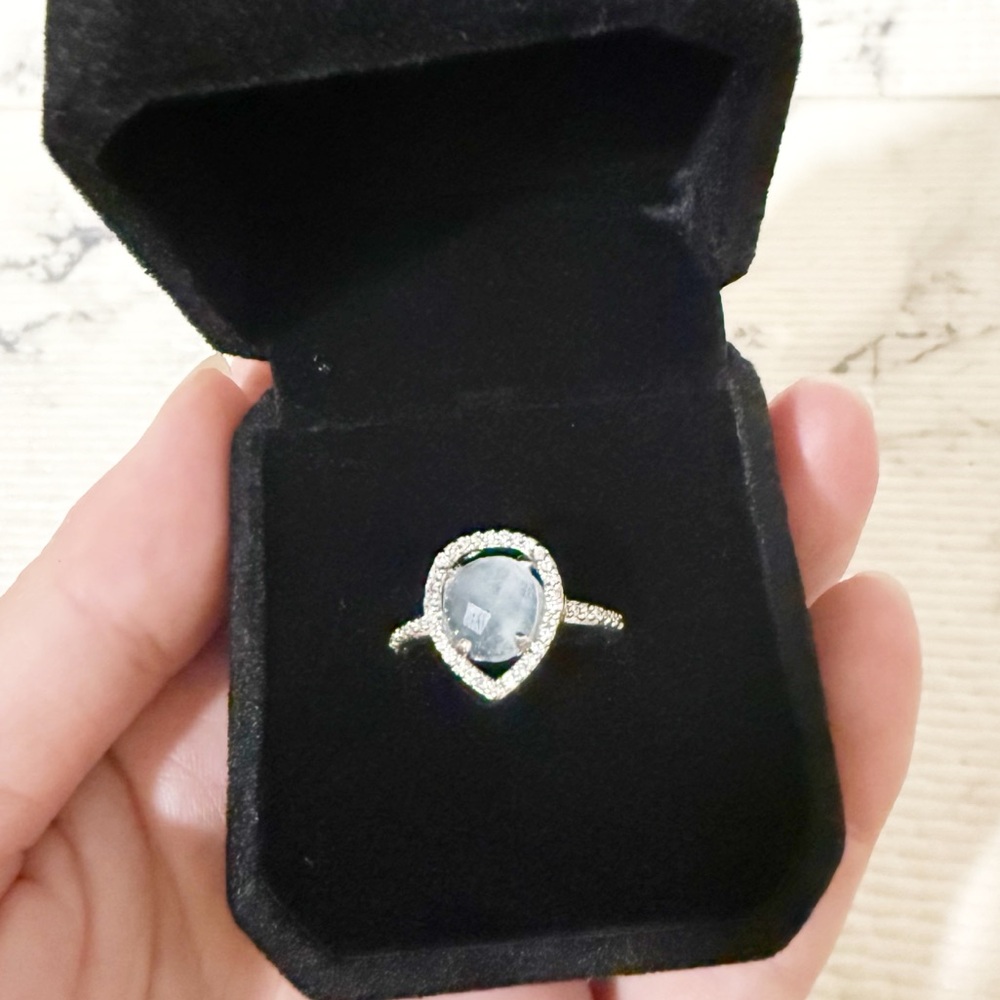 Bomb Party Elegant Genuine Aqua Quartz Gemstone Ring